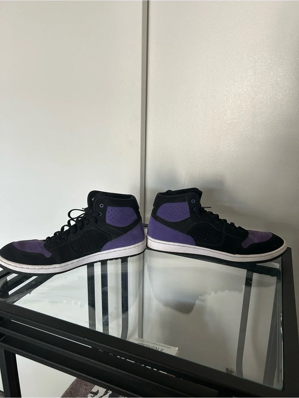 Air Jordan Mid-Top Access Sneakers in Black Court Purple